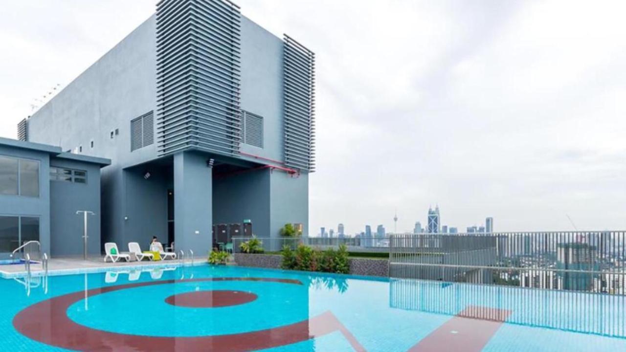 Апартаменты 7 Mins Klcc Next To Hospital Gleneagle Куала-Лумпур Экстерьер фото
